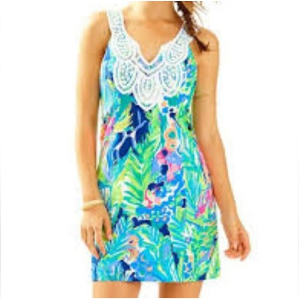 Lilly pulitzer size 4 cotton Vibrant Sleeveless Dress with Lace Detail